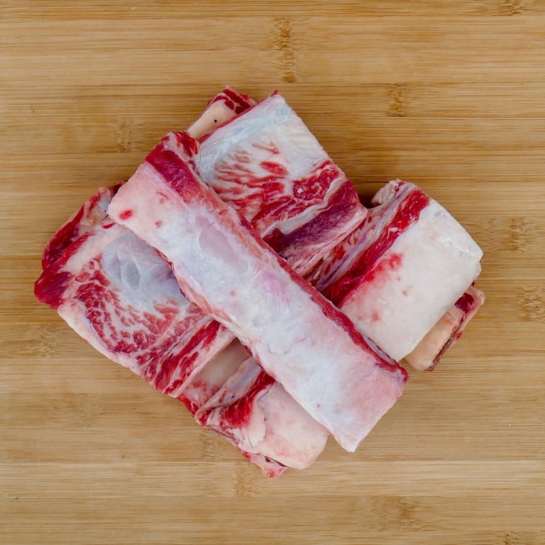 are raw beef rib bones safe for dogs
