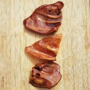 Pigs ears are one of the most popular dog chews of all time. A long lasting, healthy dog treat that will keep your dog happy and occupied for hours. Pigs ears are easily digestible and contain a high amount of cartilage which helps to strengthen your dog's jaw muscles and clean their teeth.